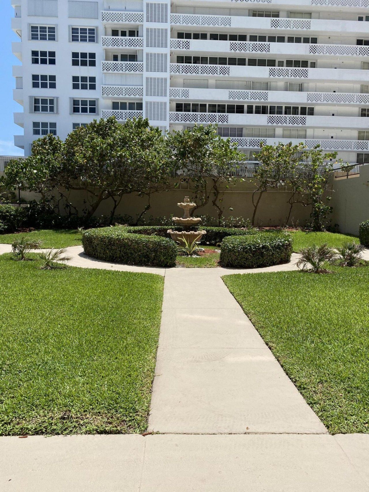 1180 S Ocean Boulevard, Unit 2e, Boca Raton, FL 33432 Photo