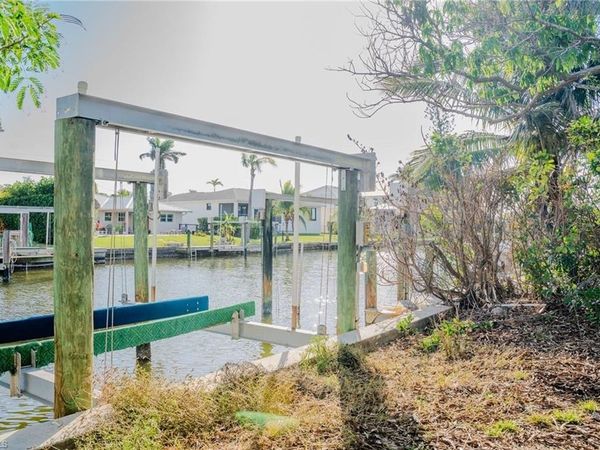 222 1st ST, BONITA SPRINGS, FL 34134