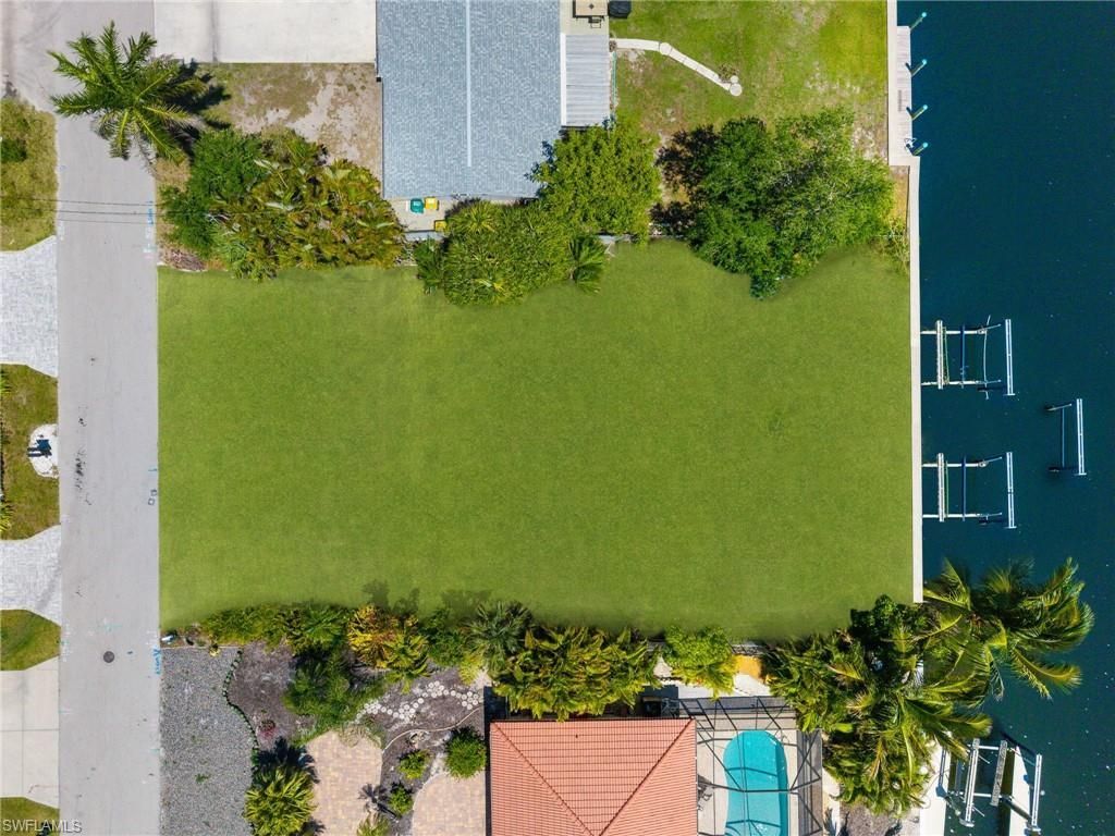 222 1st St, Bonita Springs, FL 34134 Photo