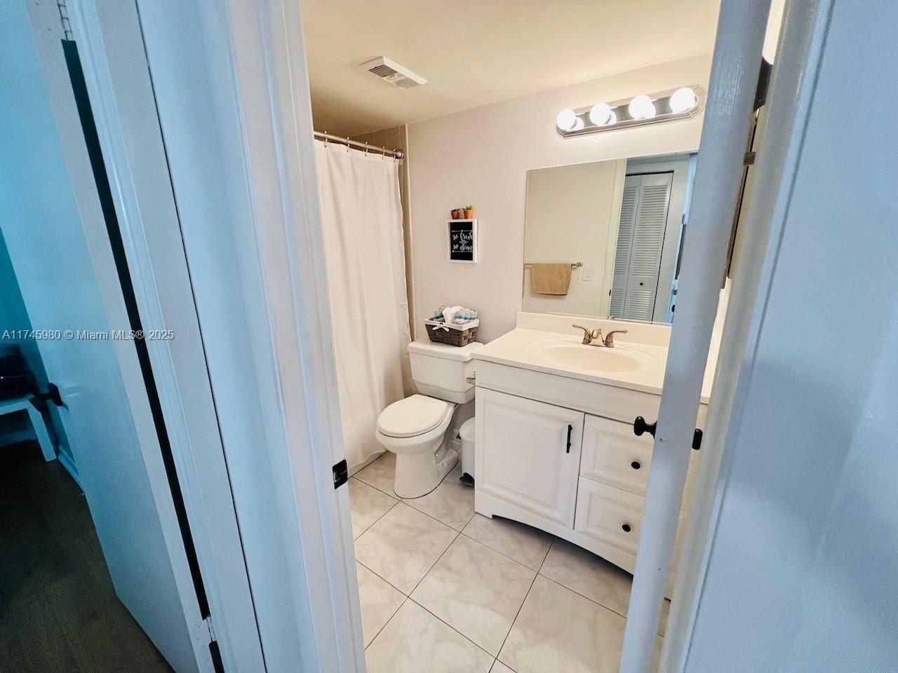 10332 Sunrise Lakes Blvd, Unit 103, Sunrise, FL 33322 Photo