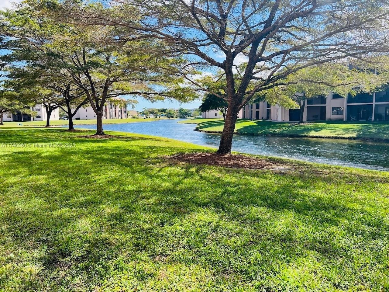10332 Sunrise Lakes Blvd, Unit 103, Sunrise, FL 33322 Photo