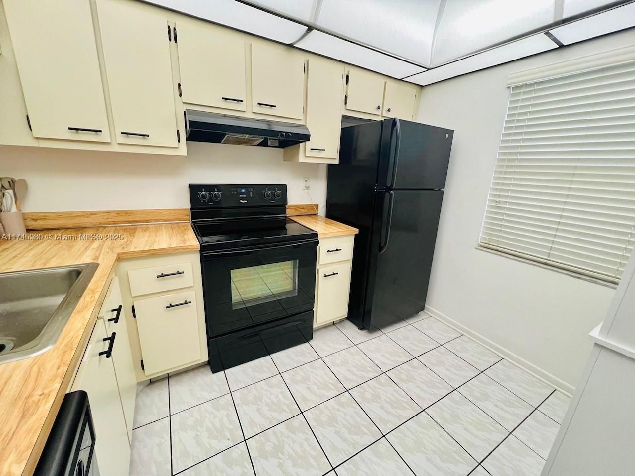 10332 Sunrise Lakes Blvd, Unit 103, Sunrise, FL 33322 Photo