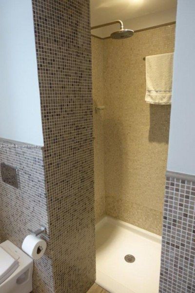 6130 NE 4th Ct, Miami, FL 33137 Photo