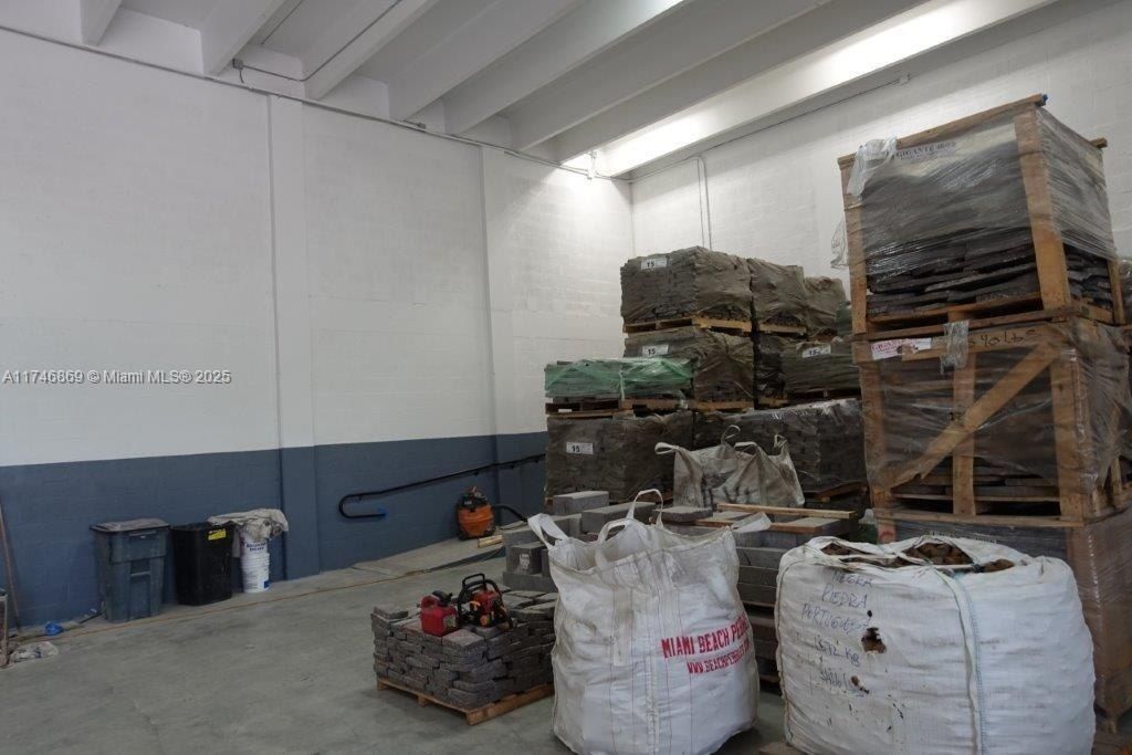 6130 NE 4th Ct, Miami, FL 33137 Photo