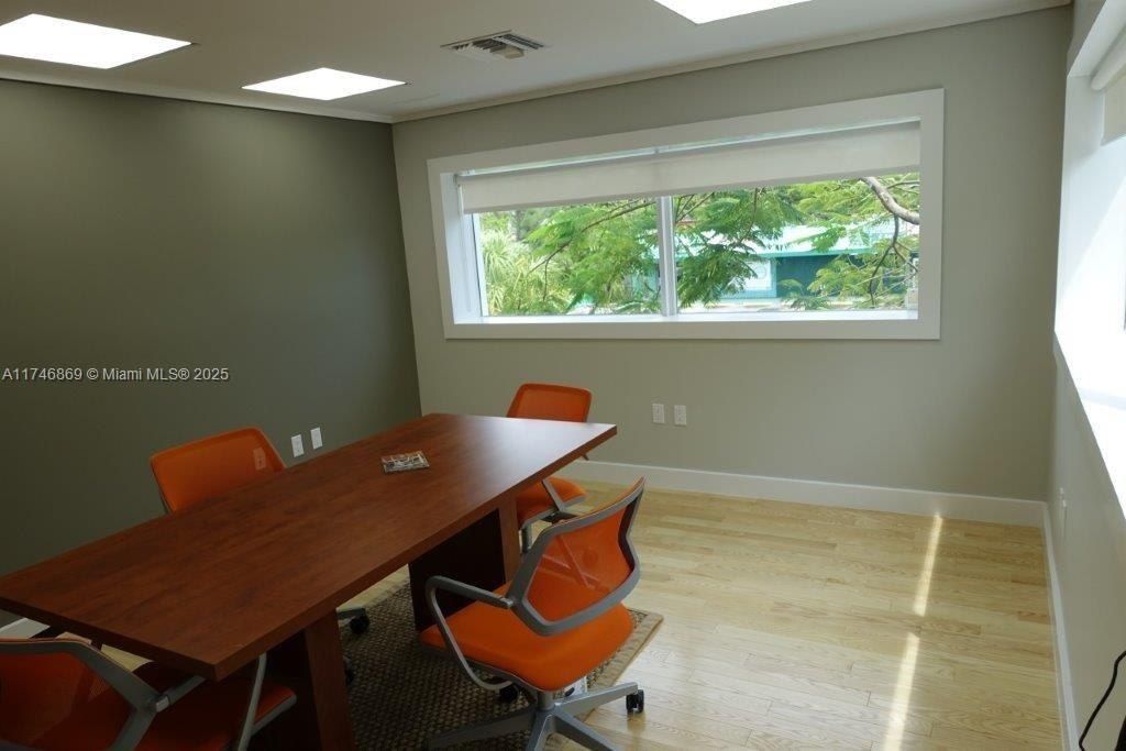 6130 NE 4th Ct, Miami, FL 33137 Photo