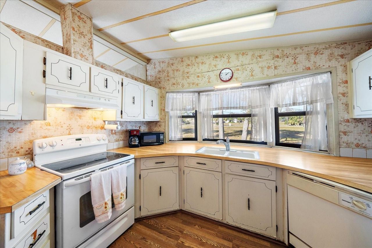 4 Tennessee Street, Palmetto, FL 34221 Photo