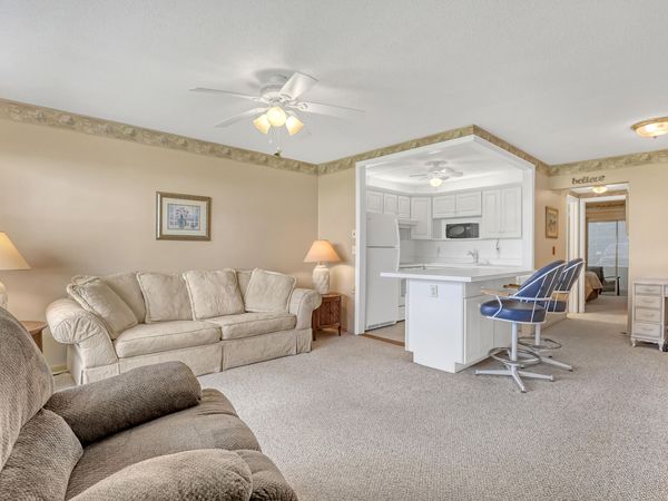 680 Horizons W, Unit 110, Boynton Beach, FL 33435