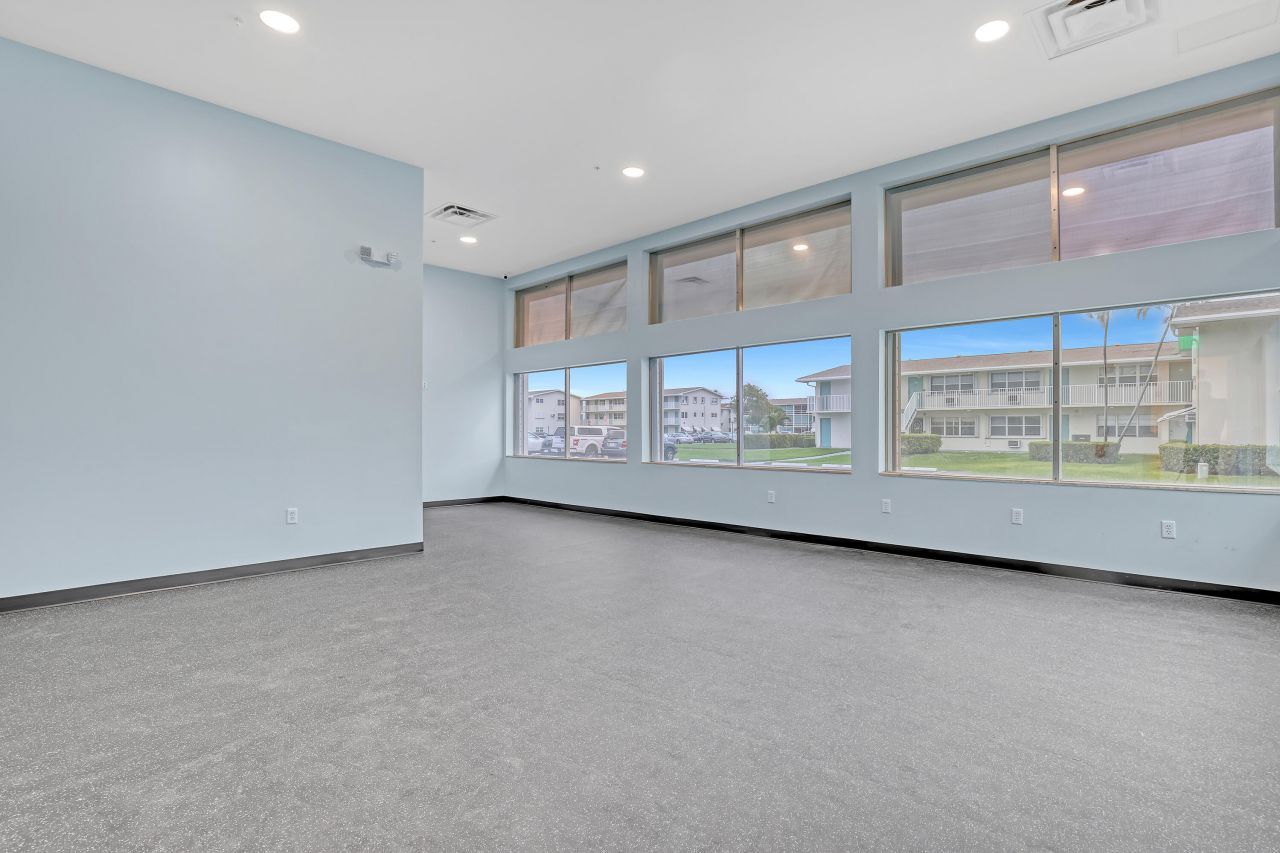 680 Horizons W, Unit 110, Boynton Beach, FL 33435 Photo