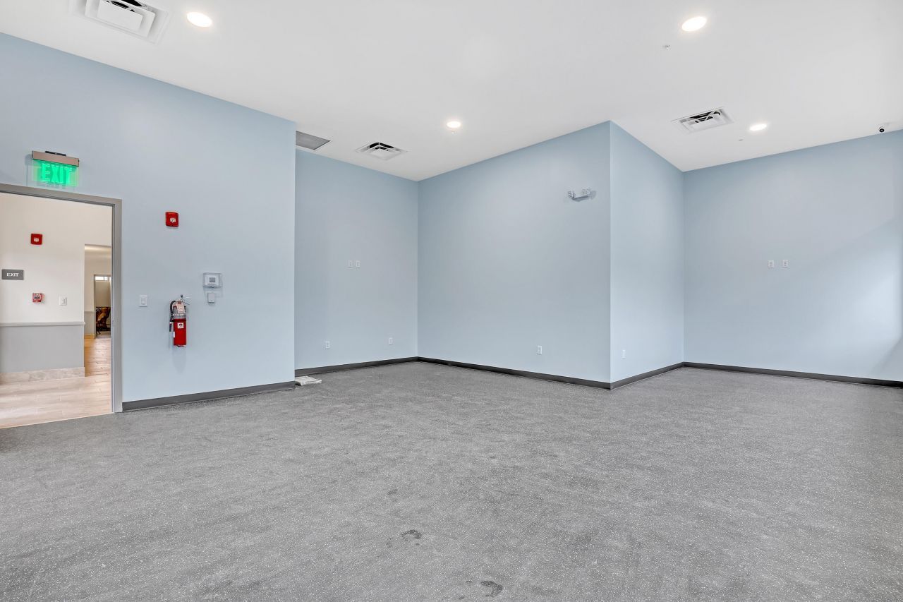 680 Horizons W, Unit 110, Boynton Beach, FL 33435 Photo