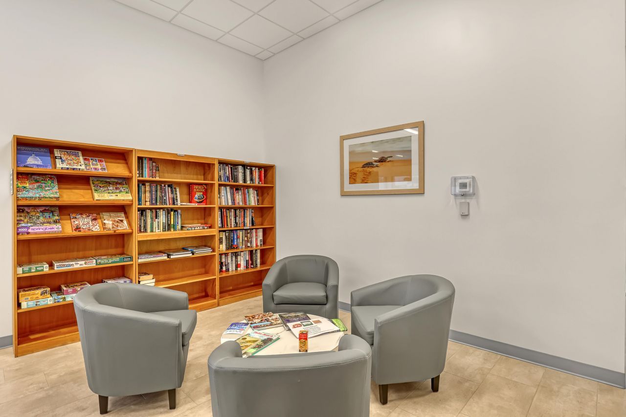 680 Horizons W, Unit 110, Boynton Beach, FL 33435 Photo