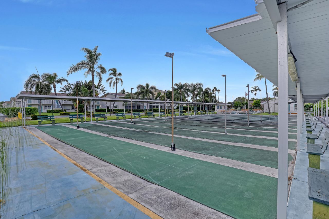 680 Horizons W, Unit 110, Boynton Beach, FL 33435 Photo