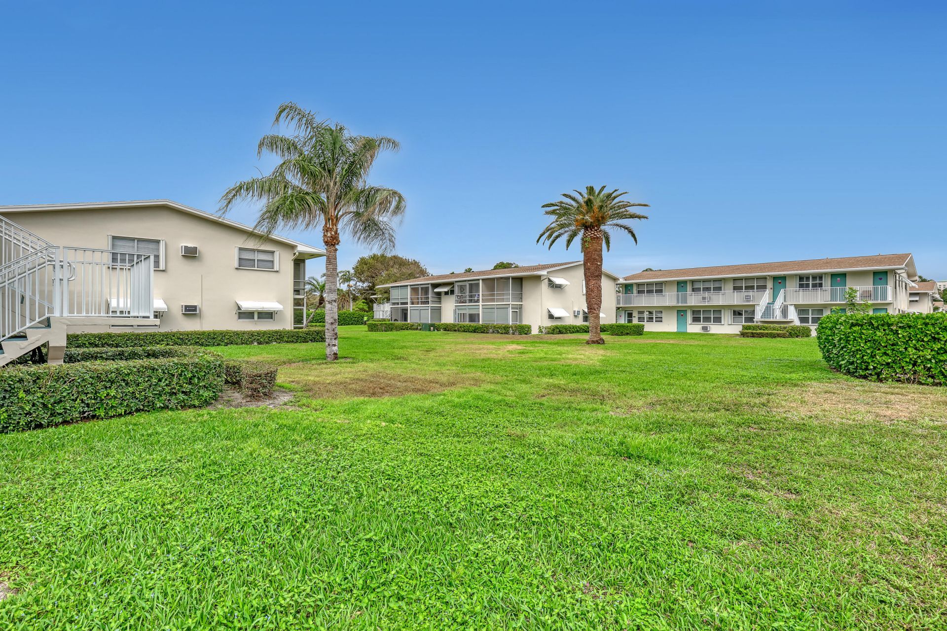 680 Horizons W, Unit 110, Boynton Beach, FL 33435 Photo