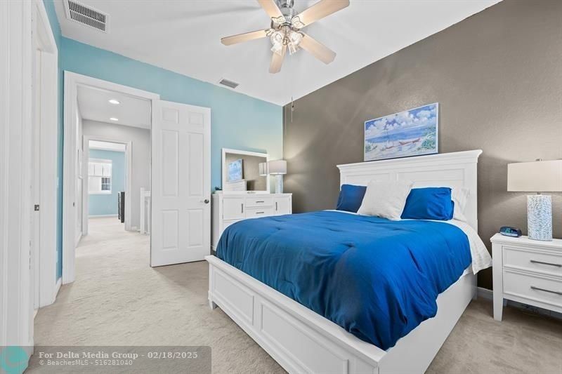 580 Pacific Grove Dr, Unit 3, West Palm Beach, FL 33401 Photo