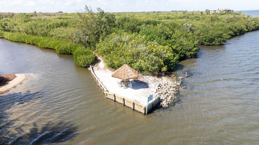 5740 Marina Drive, Unit 2, Sebastian, FL 32958 Photo