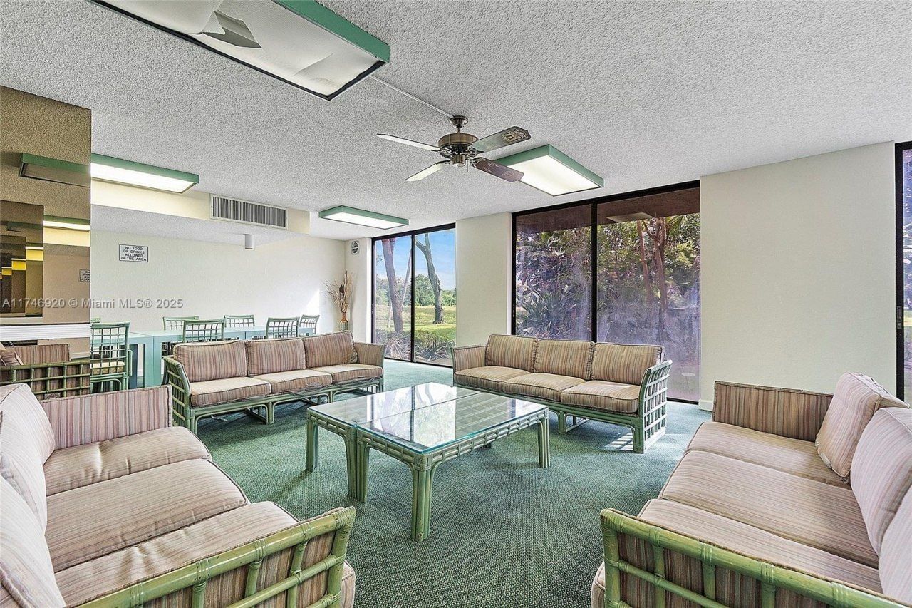 5530 NW 44th St, Unit 306C, Lauderhill, FL 33319 Photo