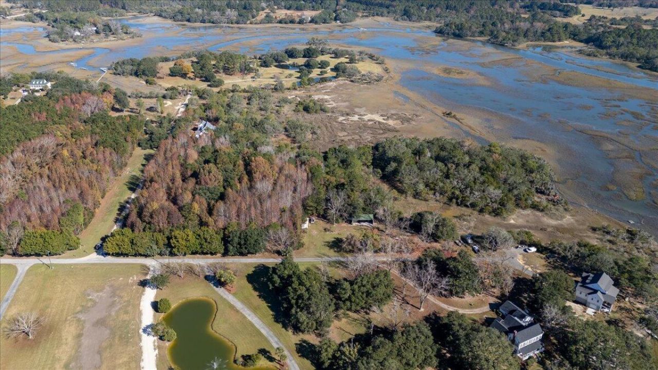 5d Archfield Avenue Photo 11