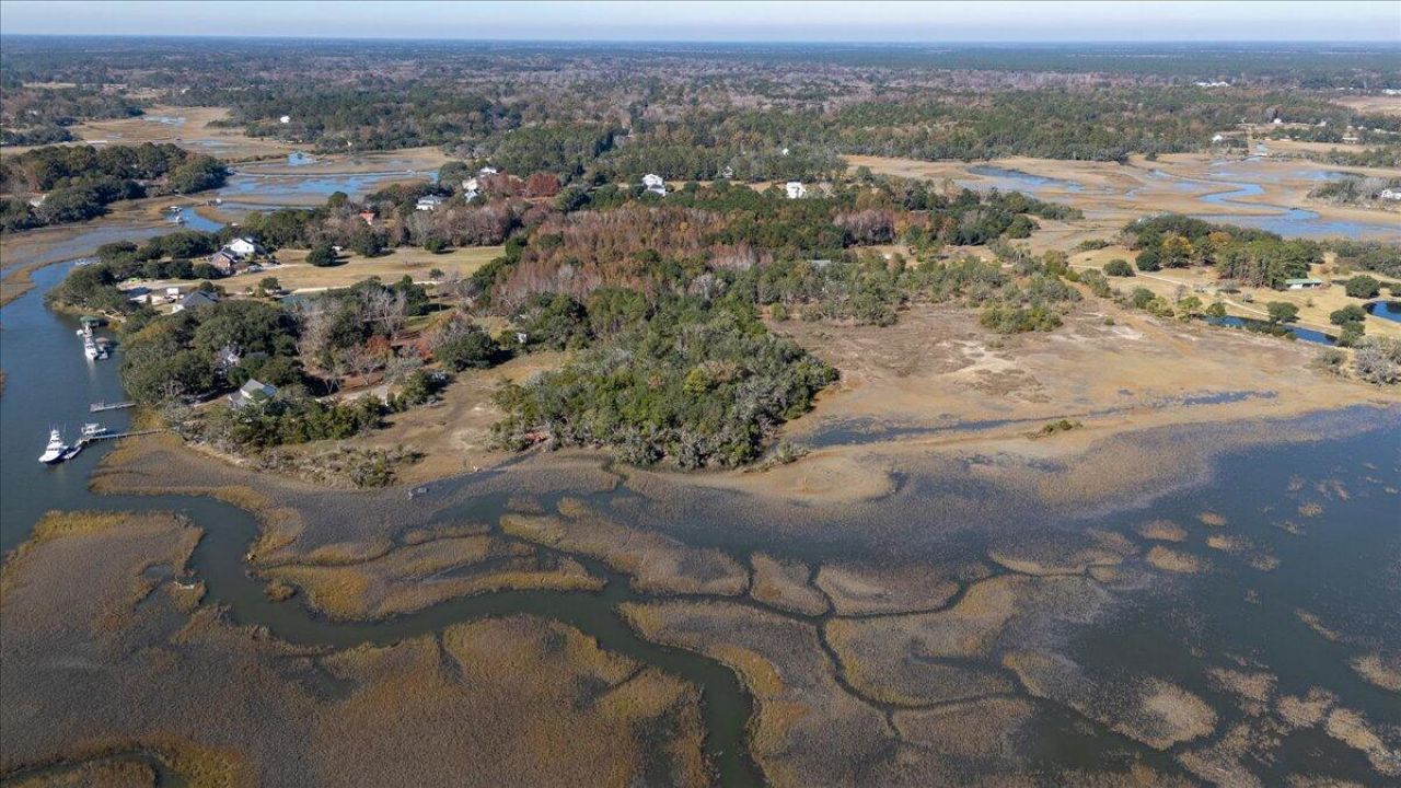 5d Archfield Avenue Photo 19