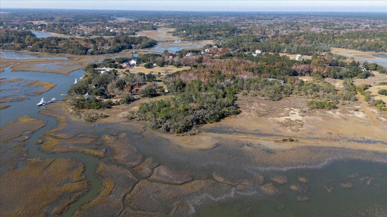 5d Archfield Avenue Photo 20