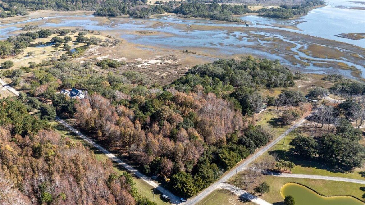 5d Archfield Avenue Photo 7