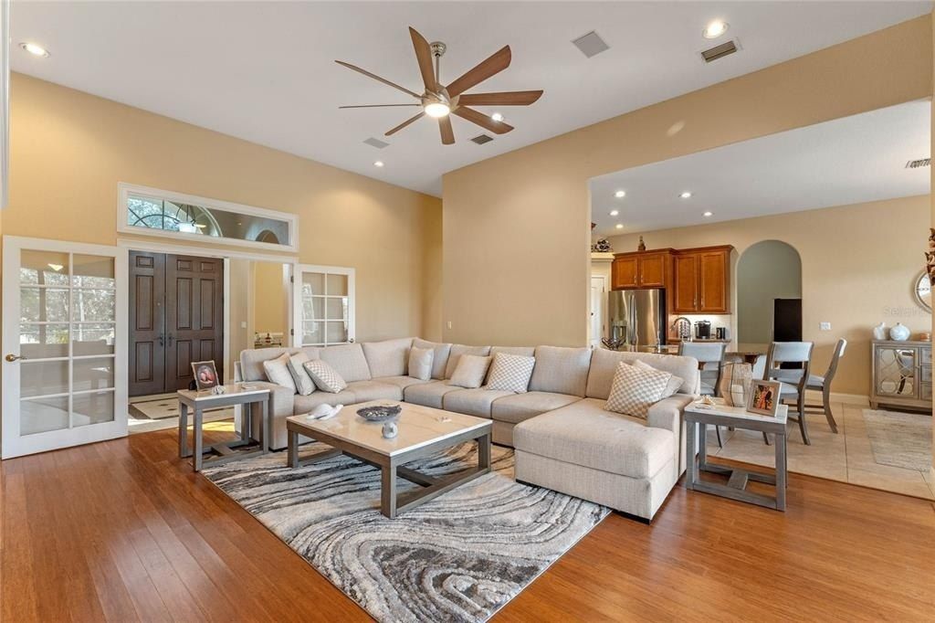 3569 Bellington Drive, Orlando, FL 32835 Photo