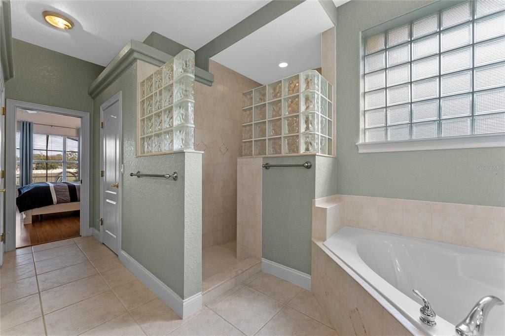 3569 Bellington Drive, Orlando, FL 32835 Photo