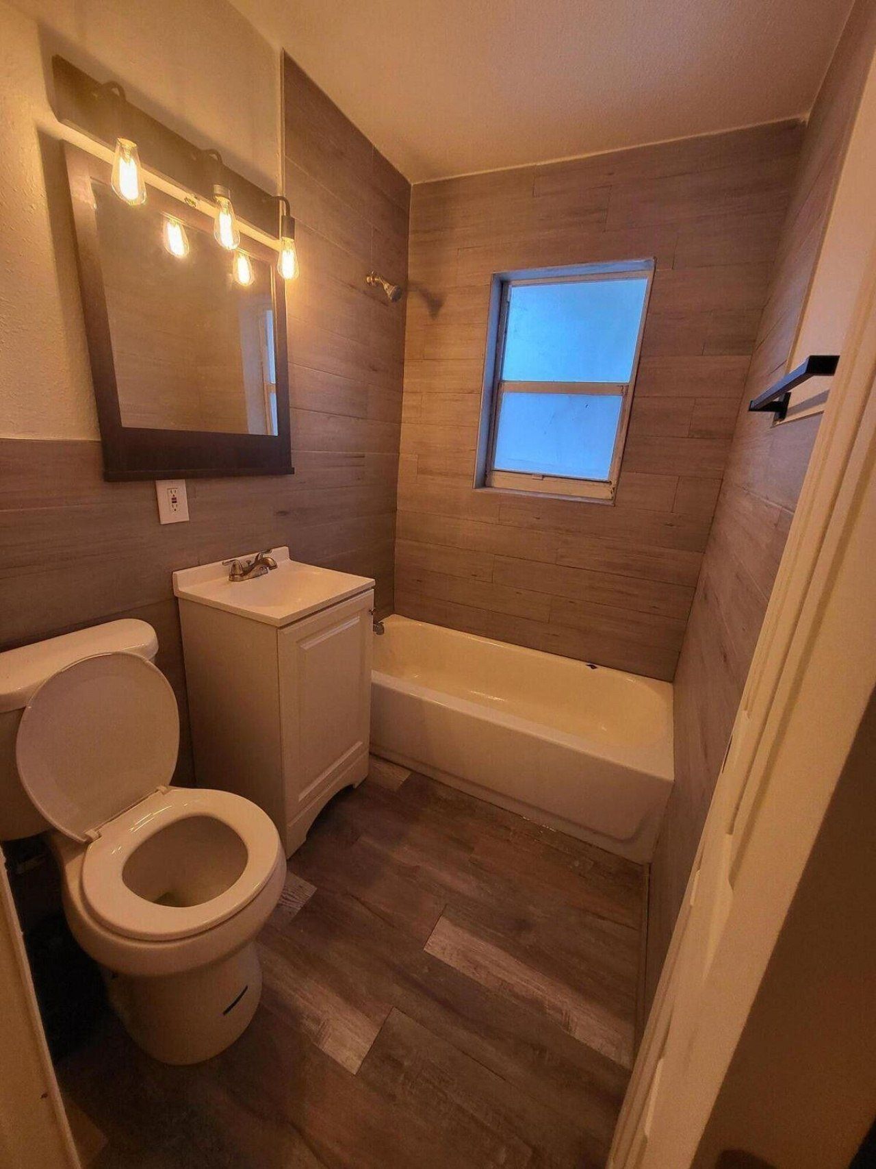 105 SW 12th Avenue, Unit 107b, Delray Beach, FL 33444 Photo