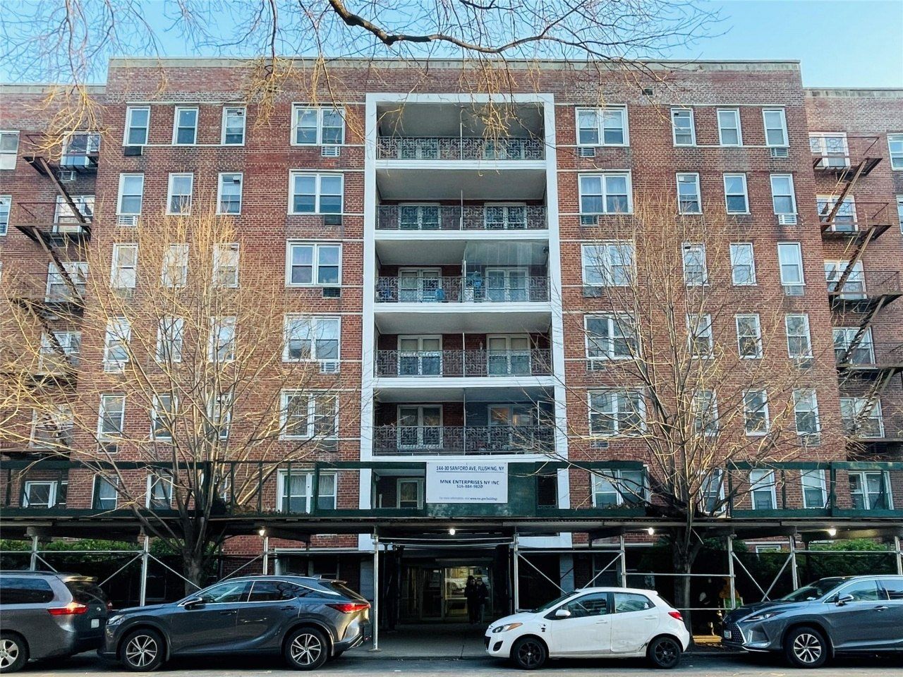 144-30 Sanford Avenue, Unit 5, Flushing, NY 11355 Main Photo