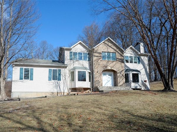 7 Kile Court, Airmont, NY 10952