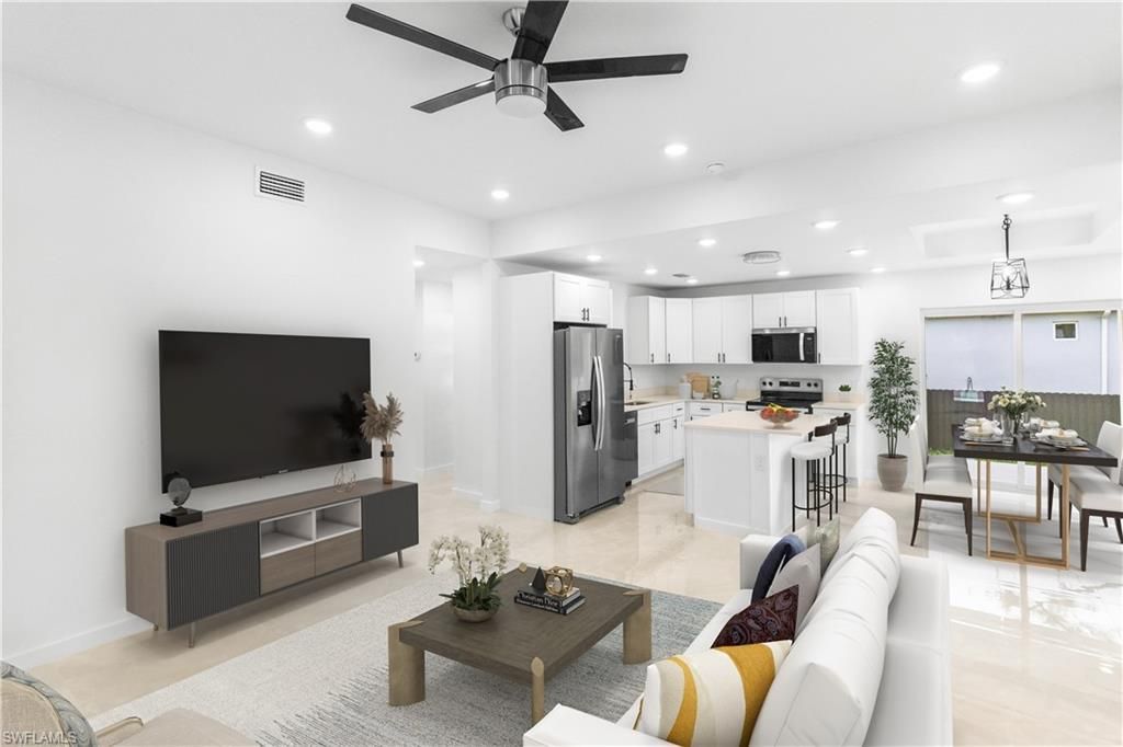 307 W 9th St, Lehigh Acres, FL 33972 Photo