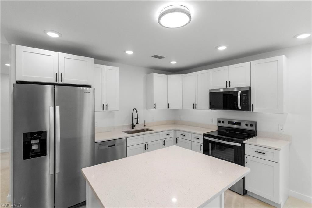 307 W 9th St, Lehigh Acres, FL 33972 Photo