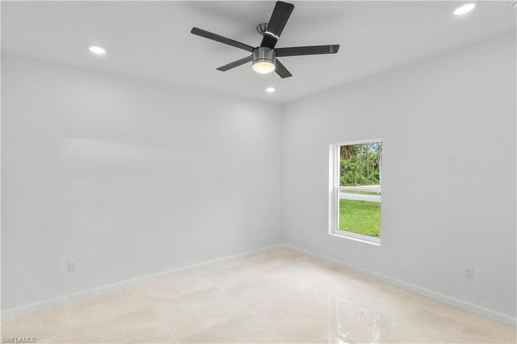 307 W 9th St, Lehigh Acres, FL 33972 Photo