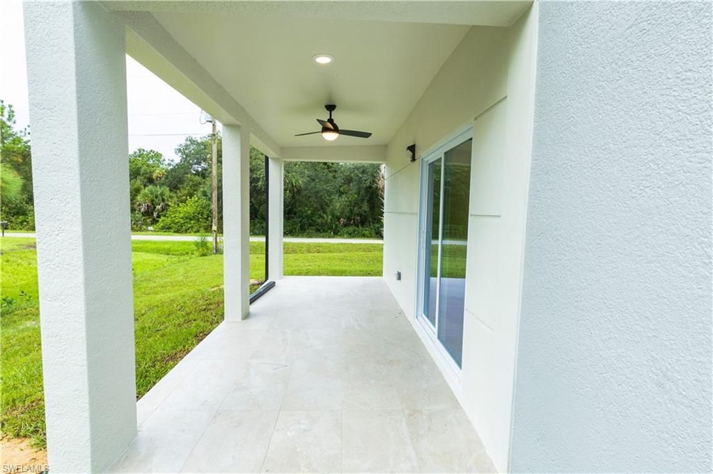 307 W 9th St, Lehigh Acres, FL 33972 Photo