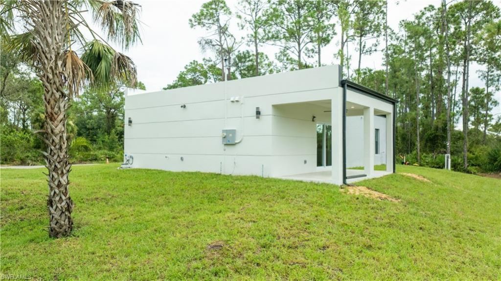 307 W 9th St, Lehigh Acres, FL 33972 Photo