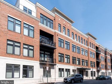 2 STATIONMASTER STREET SE, Unit 302, LEESBURG, VA 20175