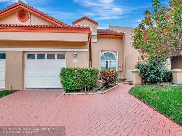 9720 Malvern Dr, Tamarac, FL 33321