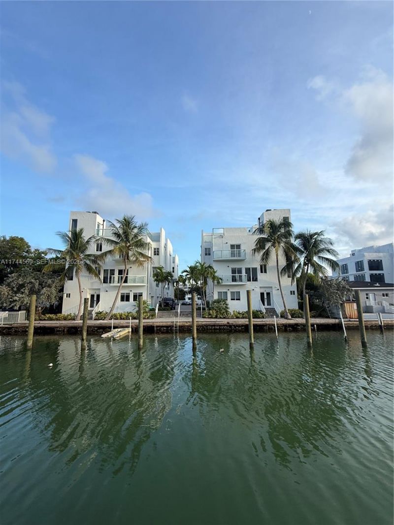 1985 Calais, Unit 3, Miami Beach, FL 33141 Photo