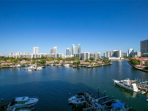 300 Three Islands Blvd, Unit 406, Hallandale Beach, FL 33009