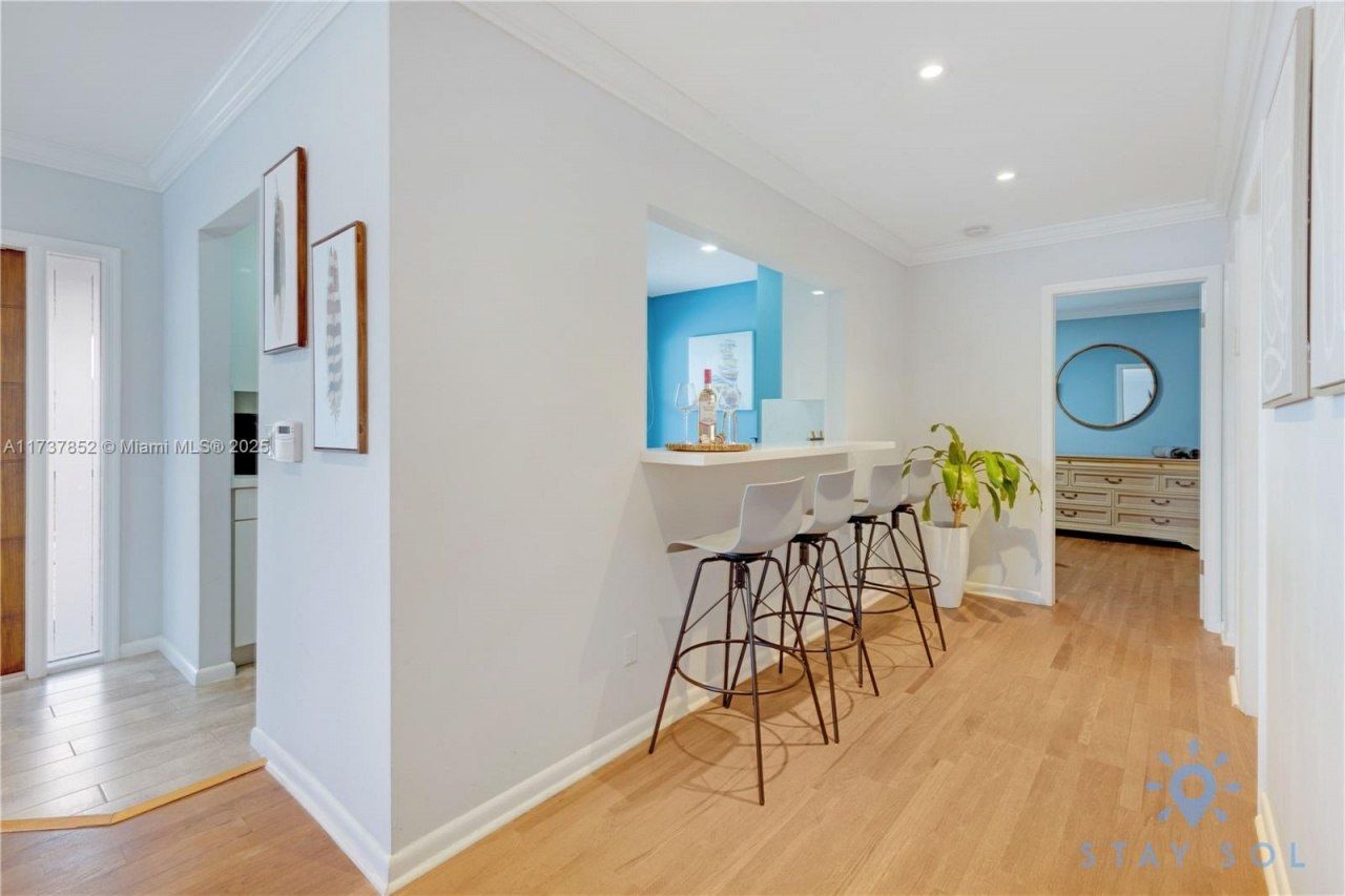 328 Missouri St, Hollywood, FL 33019 Photo