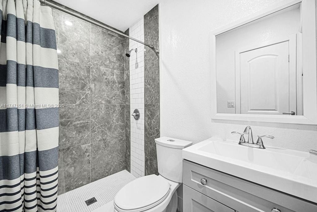 1311 SW 139th Ct, Miami, FL 33184 Photo