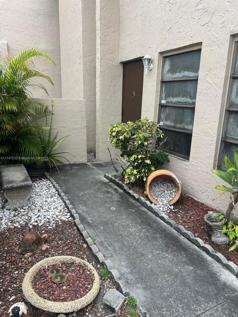 3057 Coral Springs Dr, Unit 102, Coral Springs, FL 33065 Photo