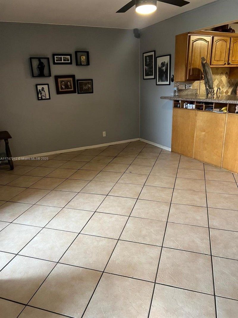 3057 Coral Springs Dr, Unit 102, Coral Springs, FL 33065 Photo