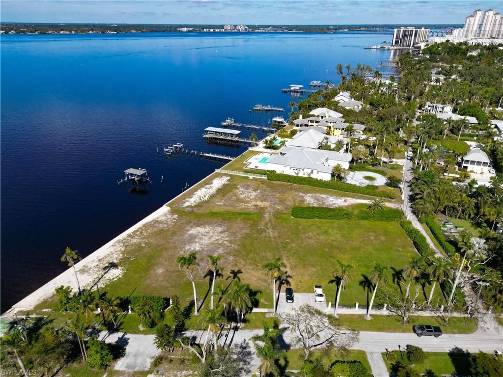 1301 Poinciana Ave, Fort Myers, FL 33901 Photo