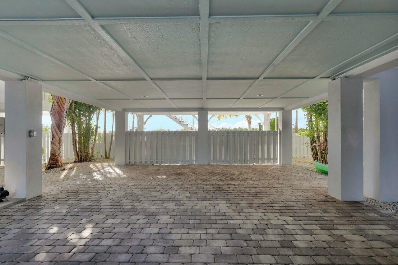 11890 1st Ave Gulf, Unit 3, Marathon, FL 33050 Photo