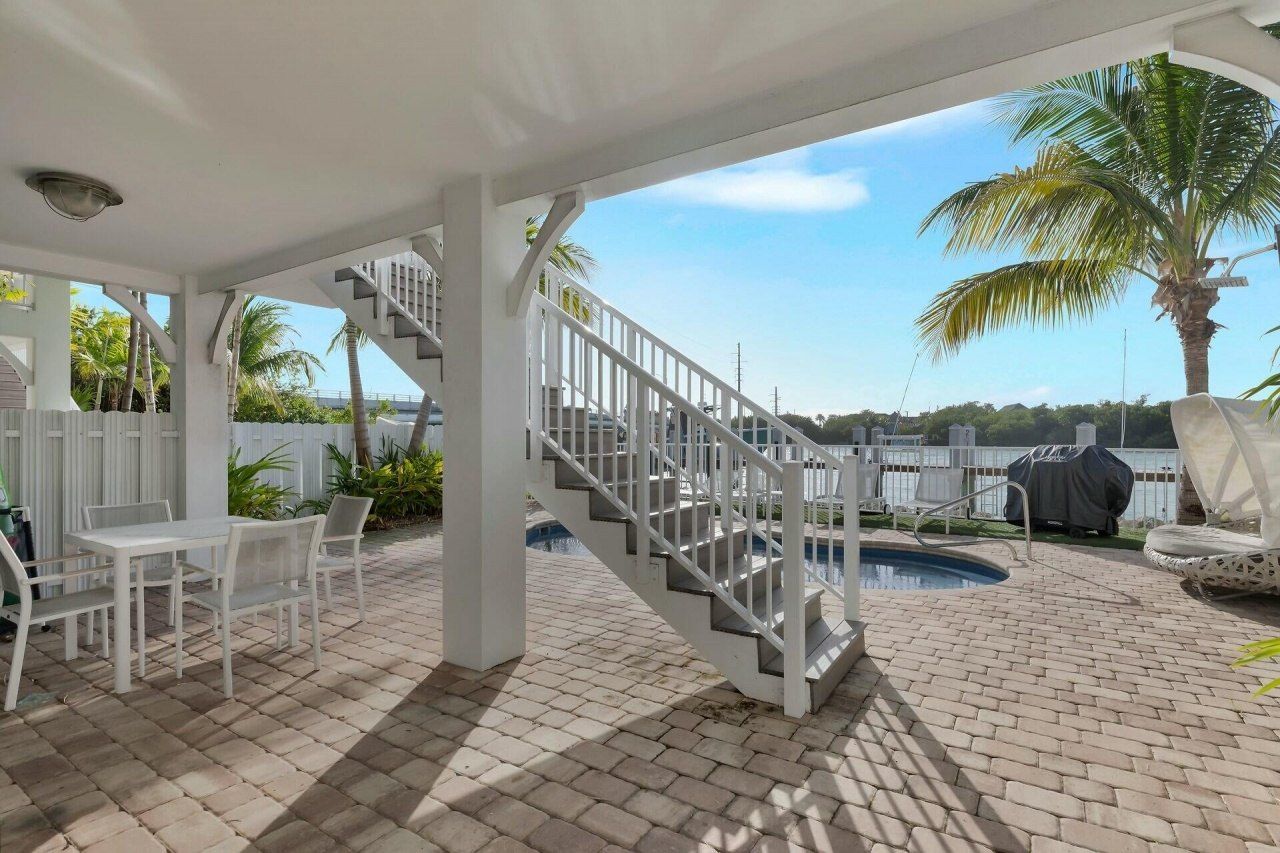 11890 1st Ave Gulf, Unit 3, Marathon, FL 33050 Photo