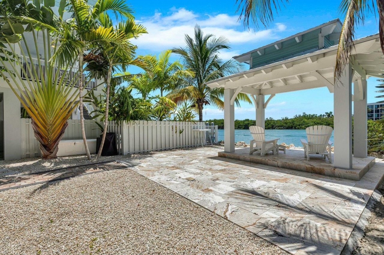 11890 1st Ave Gulf, Unit 3, Marathon, FL 33050 Photo