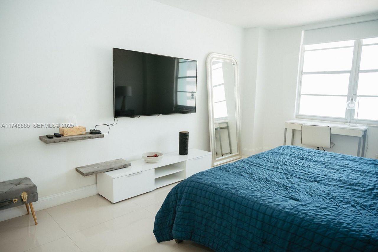 3725 S Ocean Dr, Unit 1019, Hollywood, FL 33019 Photo