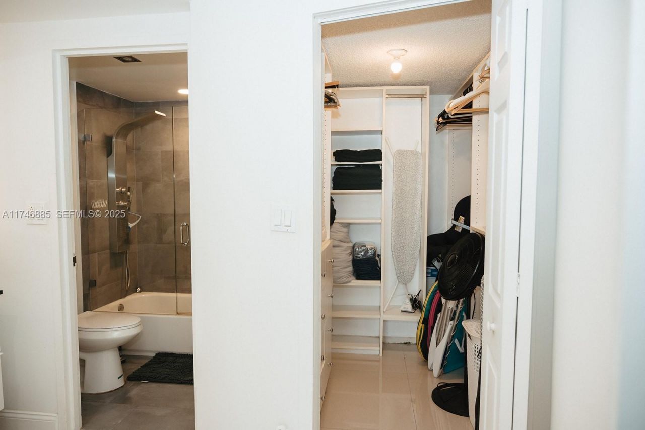 3725 S Ocean Dr, Unit 1019, Hollywood, FL 33019 Photo