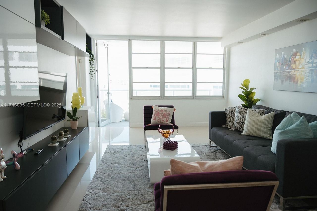 3725 S Ocean Dr, Unit 1019, Hollywood, FL 33019 Photo