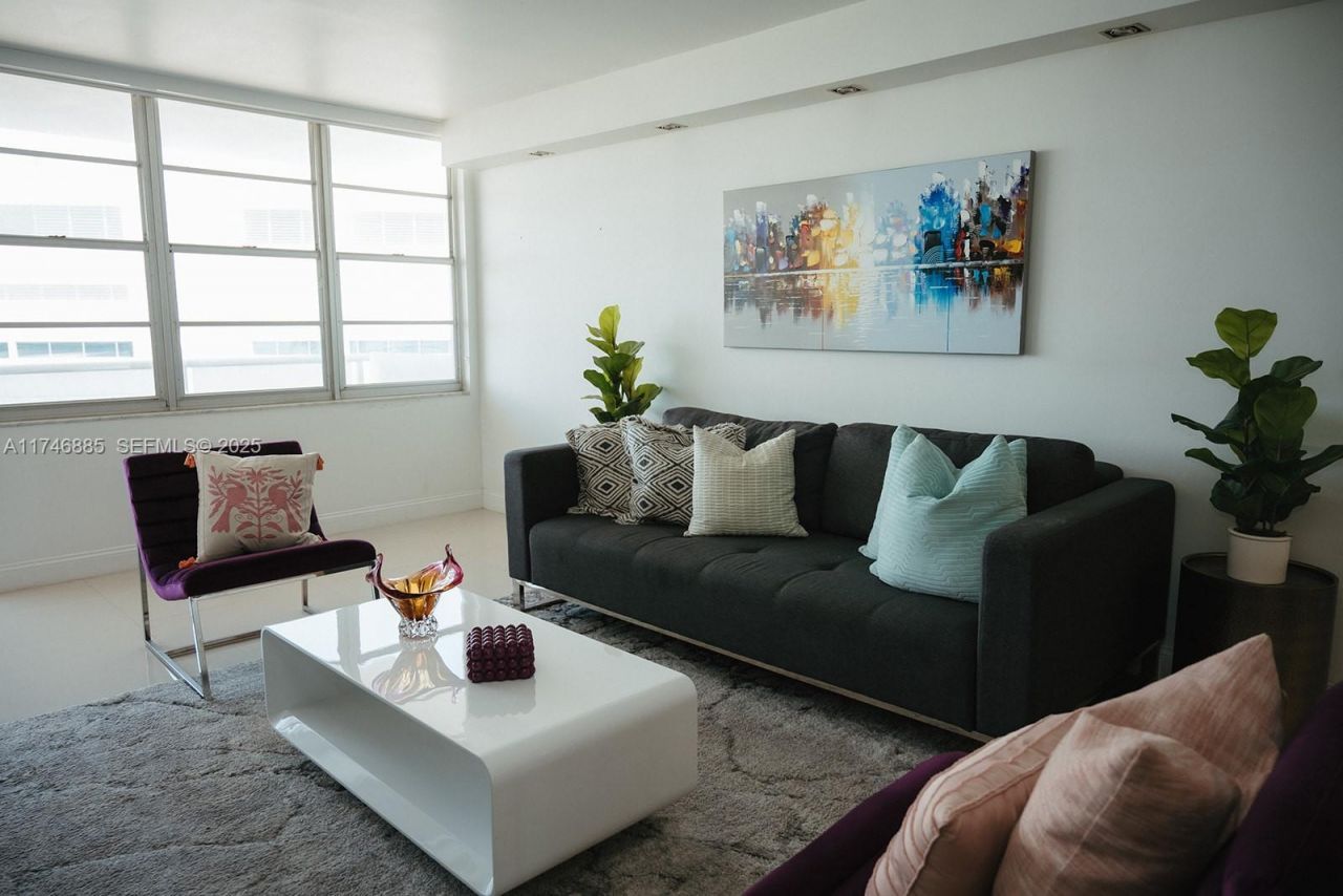 3725 S Ocean Dr, Unit 1019, Hollywood, FL 33019 Photo