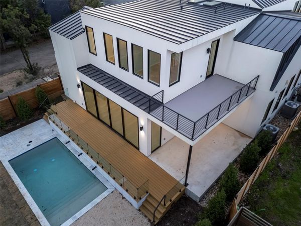 2107 Brackenridge ST, Unit 2, Austin, TX 78704